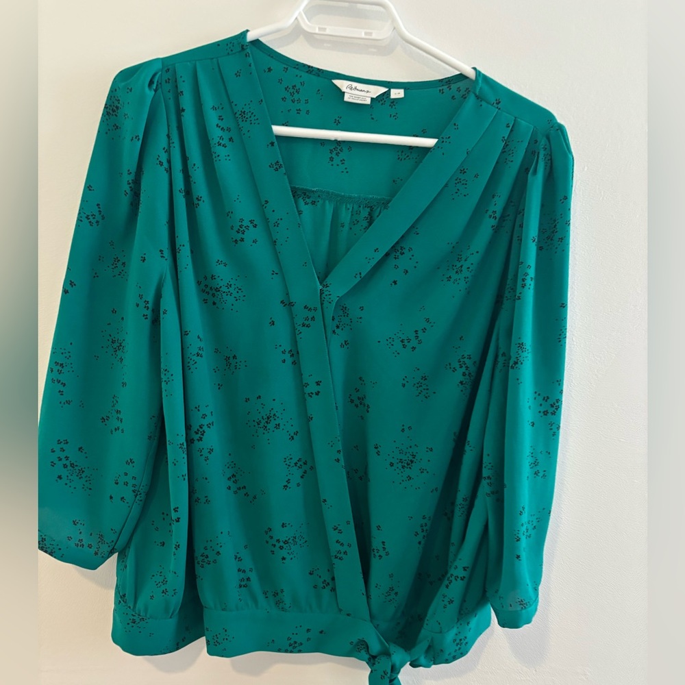 Reitmans Teal V-Neck Blouse with Black Ditsy Floral